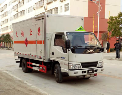 凯发k8一触即发CLW5061XRYJ5ȼҺʽ䳵